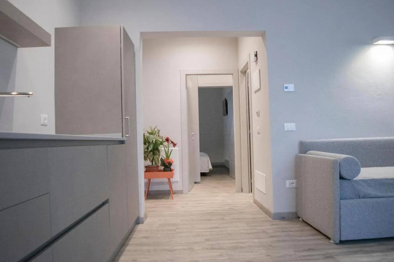 Suite Apartments تّشيرفييا إيطاليا